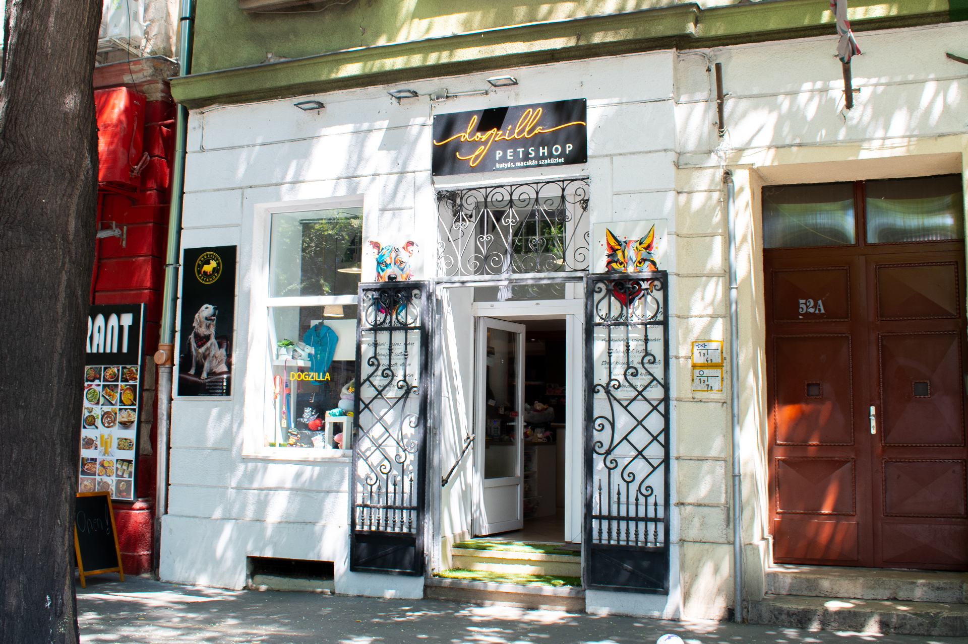 Dogzilla Petshop utcai kép