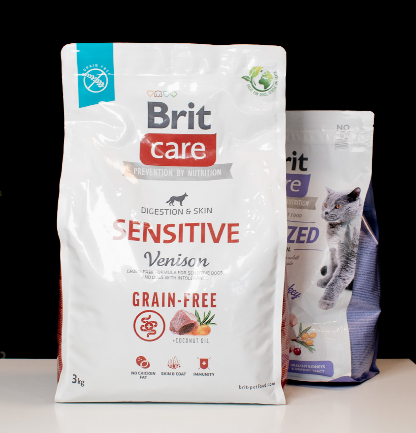 Dogzilla kutya- és macskaeledel Brit Care